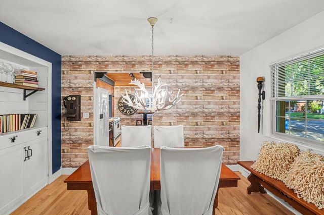 1050 Park Avenue, Grand Haven, MI 49417