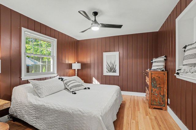 1050 Park Avenue, Grand Haven, MI 49417