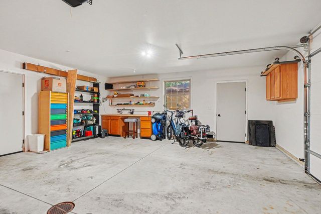 1050 Park Avenue, Grand Haven, MI 49417