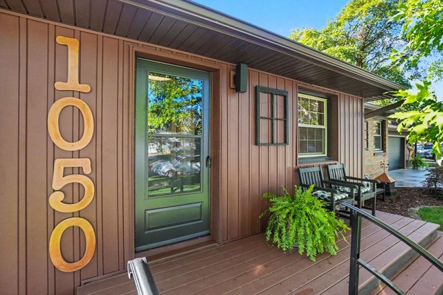 1050 Park Avenue, Grand Haven, MI 49417
