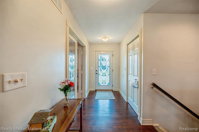 9963 Harr Road, Grass Lake, MI 49240