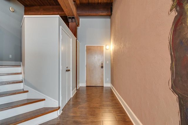 262 Wagner Pl Apt 301, Memphis, TN 38103