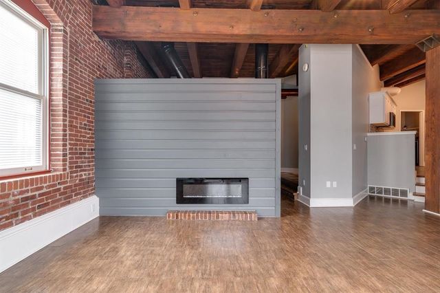 262 Wagner Pl Apt 301, Memphis, TN 38103