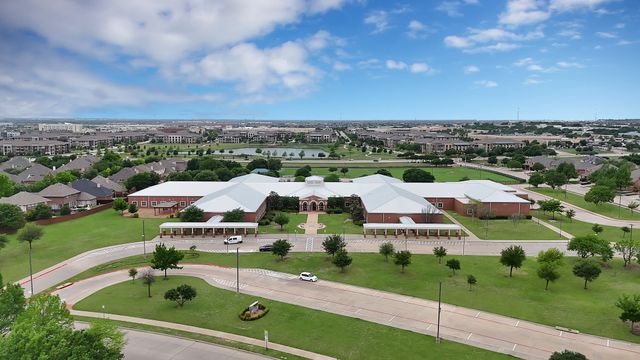 9128 Chardin Park Drive, Fort Worth, TX 76244