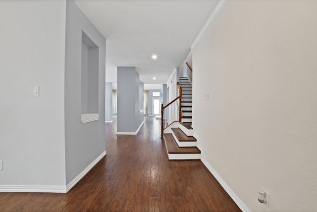 9128 Chardin Park Drive, Fort Worth, TX 76244