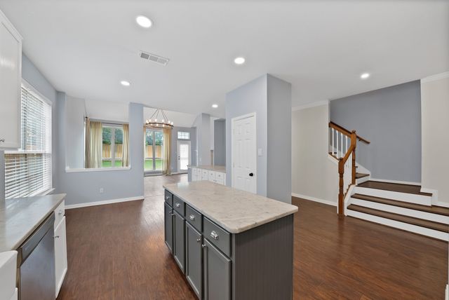 9128 Chardin Park Drive, Fort Worth, TX 76244