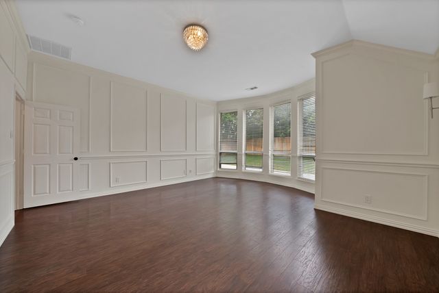 9128 Chardin Park Drive, Fort Worth, TX 76244