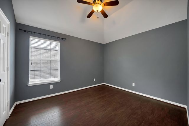 9128 Chardin Park Drive, Fort Worth, TX 76244