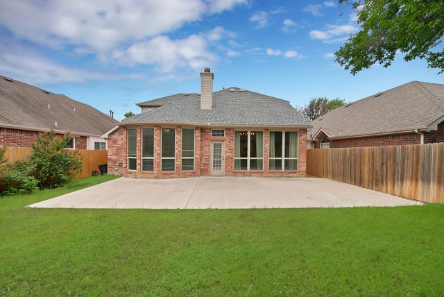 9128 Chardin Park Drive, Fort Worth, TX 76244