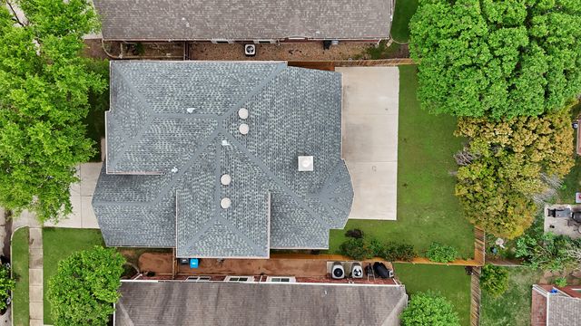 9128 Chardin Park Drive, Fort Worth, TX 76244