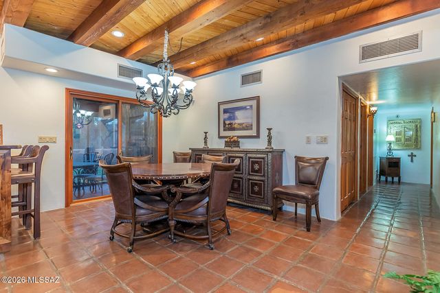 11402 N 1st Avenue, Oro Valley, AZ 85737