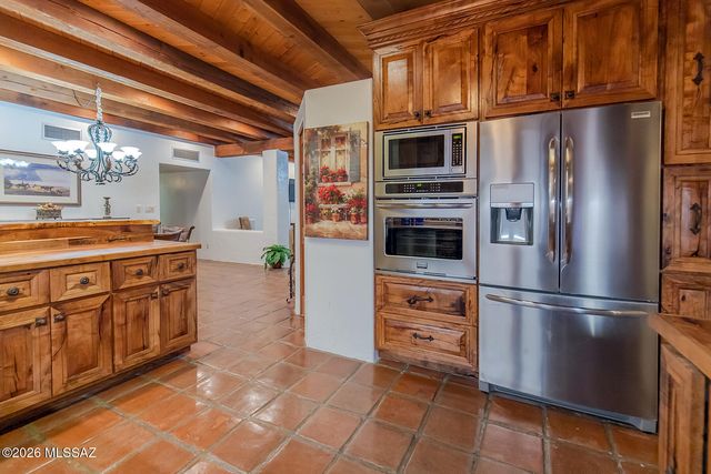 11402 N 1st Avenue, Oro Valley, AZ 85737