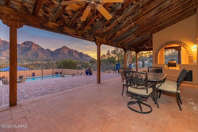 11402 N 1st Avenue, Oro Valley, AZ 85737