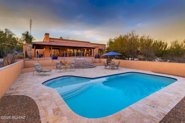 11402 N 1st Avenue, Oro Valley, AZ 85737