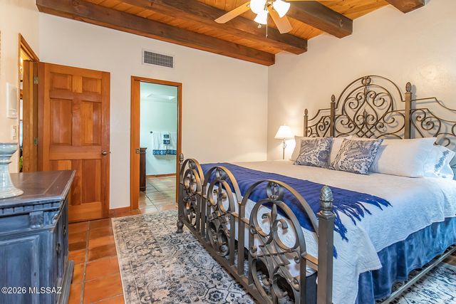 11402 N 1st Avenue, Oro Valley, AZ 85737