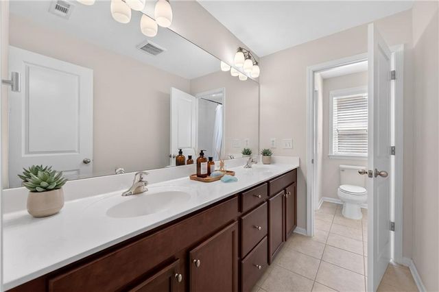 1020 Kendall Grove Court, Cumming, GA 30041