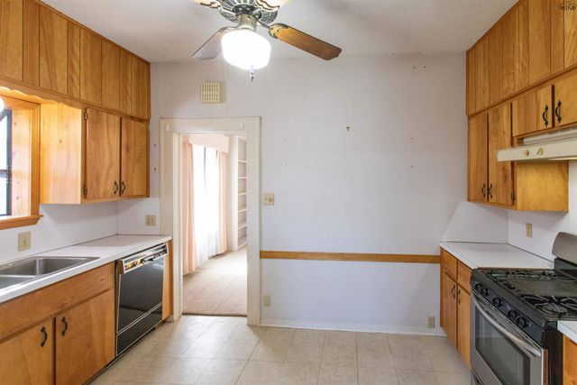 2011 FILLMORE STREET, Wichita Falls, TX 76309