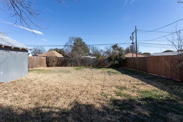 2011 FILLMORE STREET, Wichita Falls, TX 76309