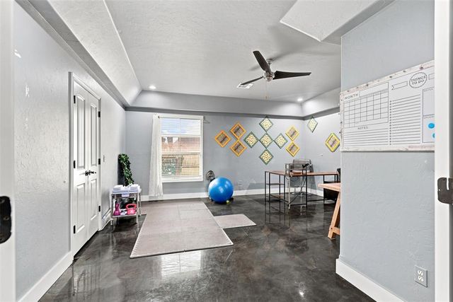 9316 NW 133rd Court, Yukon, OK 73099
