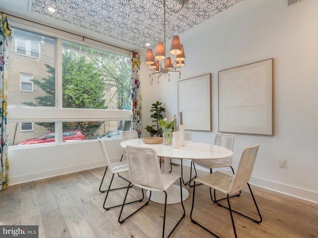 622 S 7TH ST, Philadelphia, PA 19147