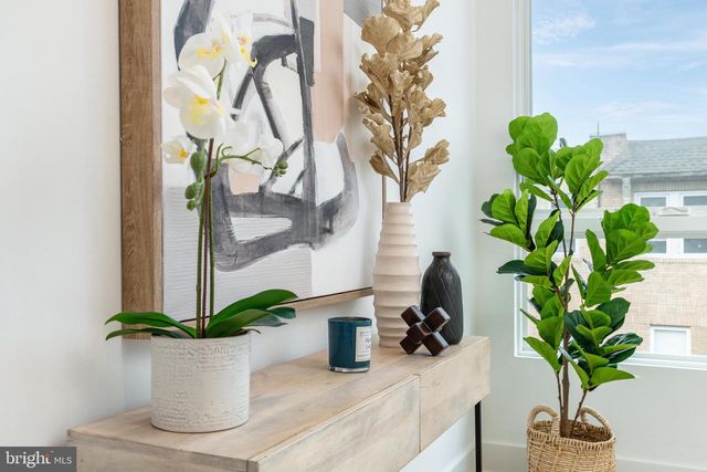 622 S 7TH ST, Philadelphia, PA 19147