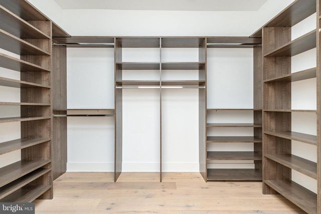 622 S 7TH ST, Philadelphia, PA 19147