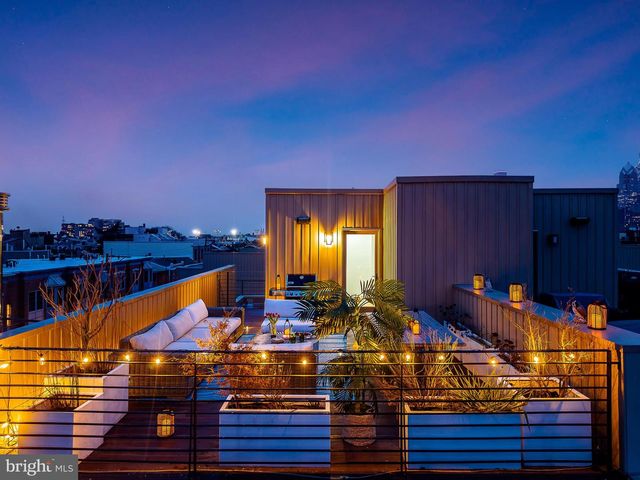 622 S 7TH ST, Philadelphia, PA 19147