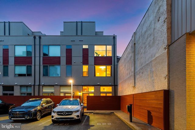 622 S 7TH ST, Philadelphia, PA 19147