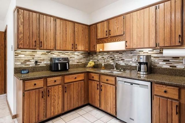 5357 WINDING CREEK Drive 0, Rockford, IL 61114