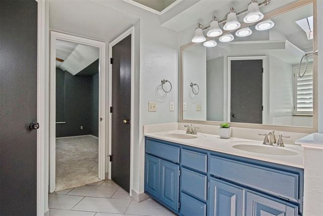 7900 Double Springs Drive, Oklahoma City, OK 73150