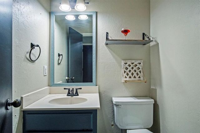 7900 Double Springs Drive, Oklahoma City, OK 73150