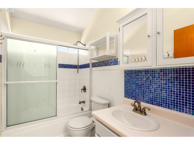 3005 Nw 159TH Ter, Beaverton, OR 97006