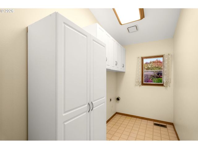 3005 Nw 159TH Ter, Beaverton, OR 97006