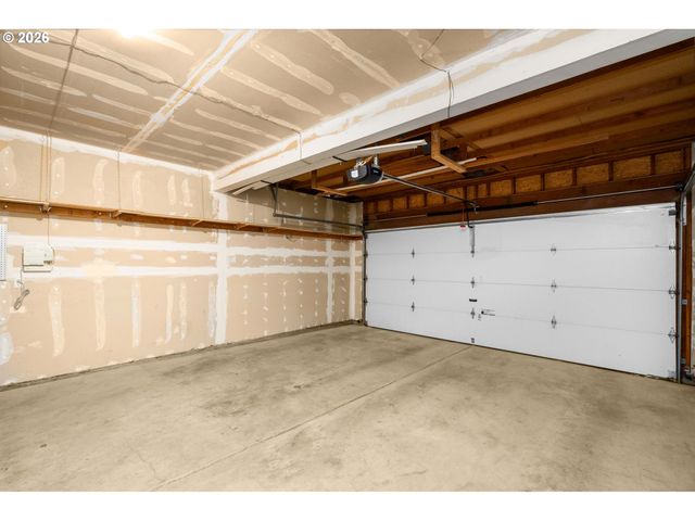 3005 Nw 159TH Ter, Beaverton, OR 97006