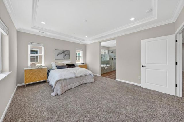 117 Bundeson Circle, Hollister, CA 95023