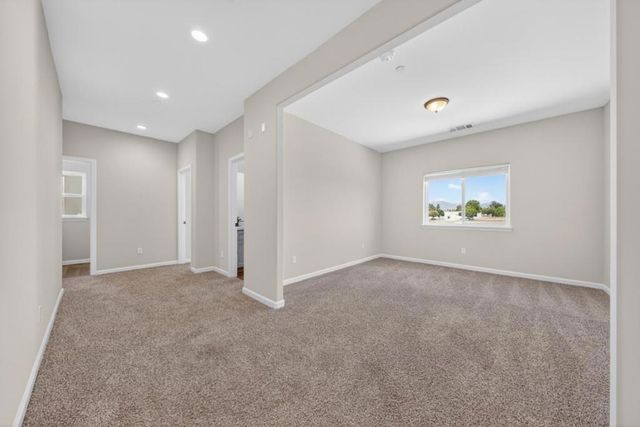117 Bundeson Circle, Hollister, CA 95023