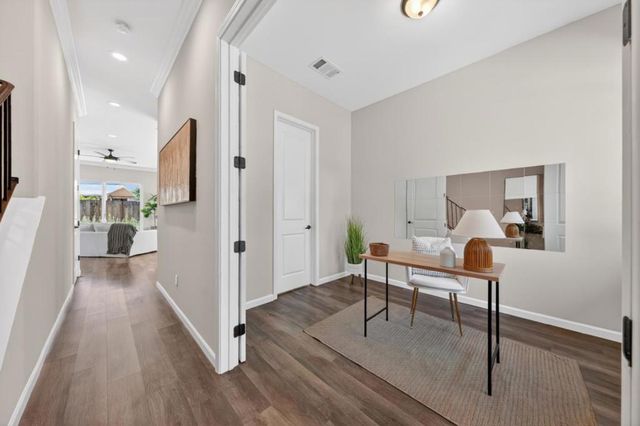 117 Bundeson Circle, Hollister, CA 95023