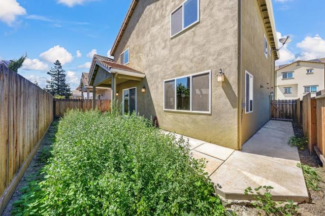 117 Bundeson Circle, Hollister, CA 95023