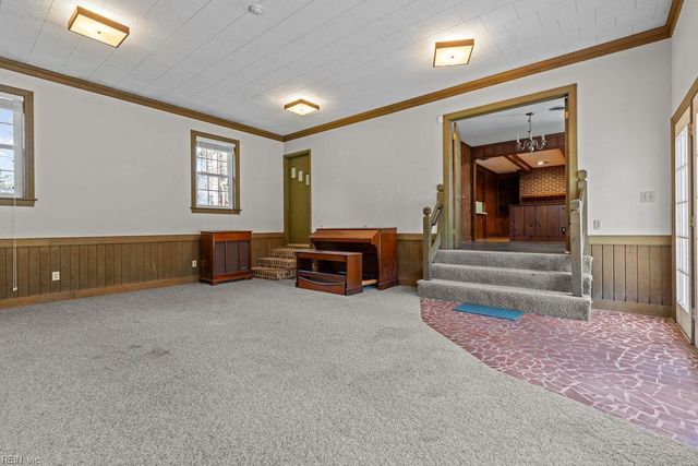 32286 East ST, Boykins, VA 23827