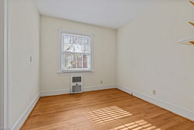 32286 East ST, Boykins, VA 23827