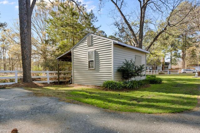 32286 East ST, Boykins, VA 23827