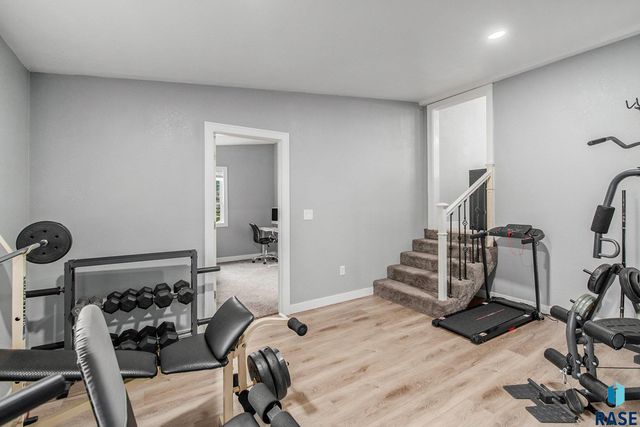 3131 N Jessica Ave Avenue, Sioux Falls, SD 57104