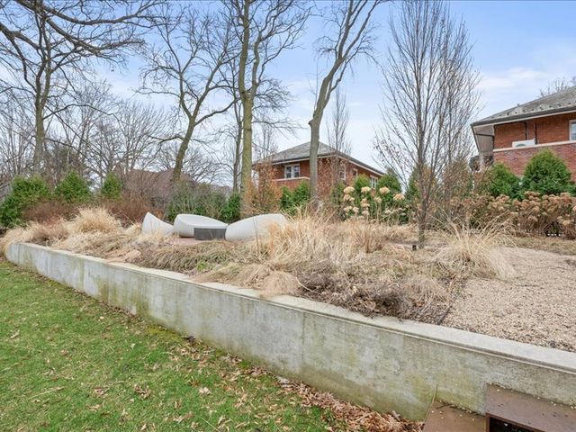 420 N Euclid Avenue, Oak Park, IL 60302