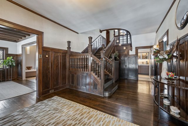 420 N Euclid Avenue, Oak Park, IL 60302