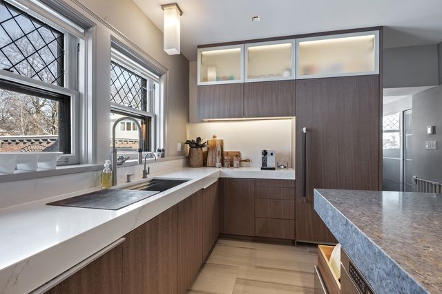 420 N Euclid Avenue, Oak Park, IL 60302