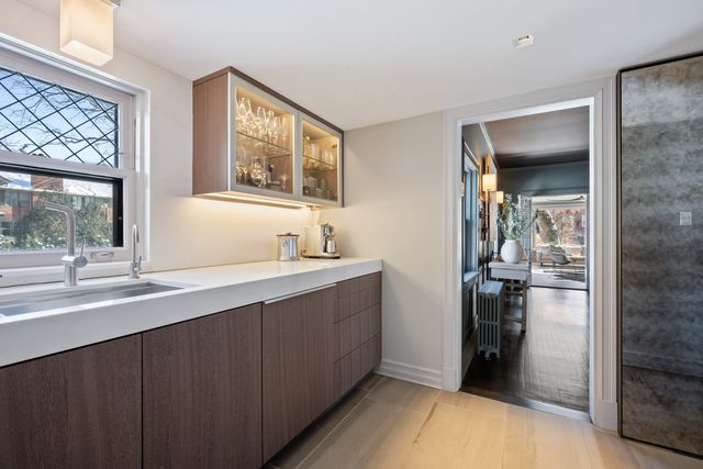 420 N Euclid Avenue, Oak Park, IL 60302