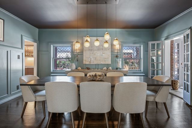 420 N Euclid Avenue, Oak Park, IL 60302