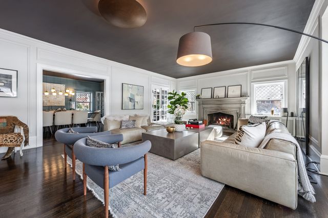 420 N Euclid Avenue, Oak Park, IL 60302