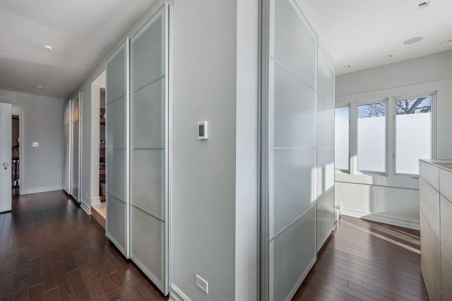 420 N Euclid Avenue, Oak Park, IL 60302