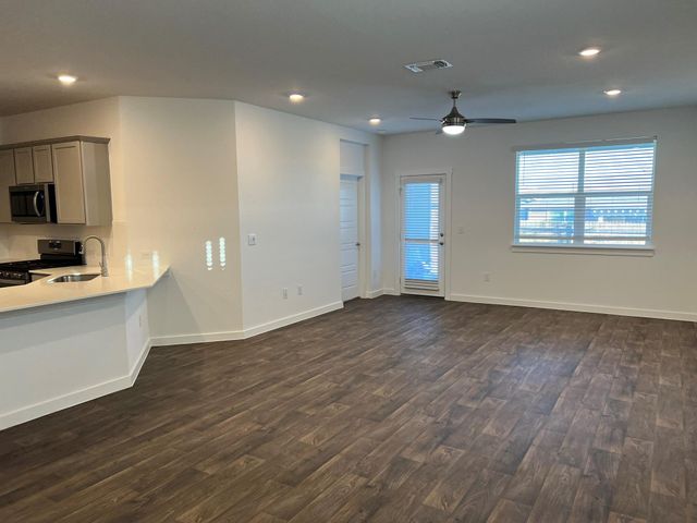 14213 Cantarra DR, Pflugerville, TX 78660